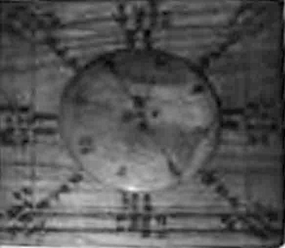 图1.18 1977年安徽阜阳双古堆西汉汝阴侯墓出土的“太乙九宫占盘”，其图式就与洛书完全相符