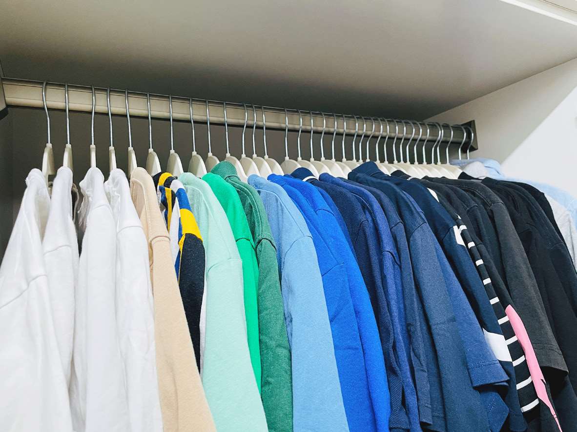 图2-1 服务案例 陈列美观的衣橱